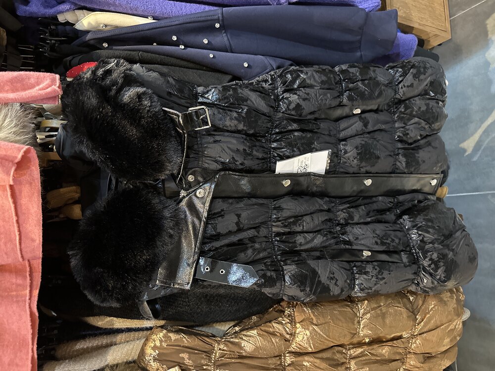 Batik Yaldızlı Kapşonlu Yelek