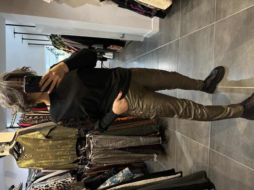 Bronz Deri Zımbalı Pantolon