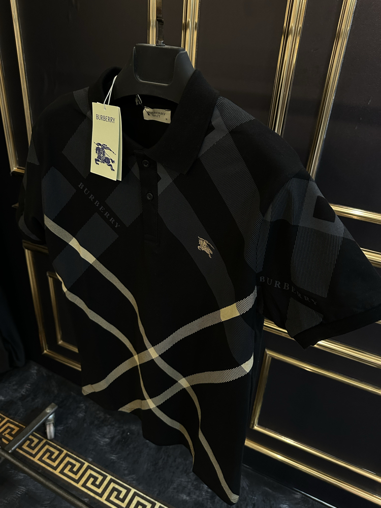 BRBRY GOLD HORSE