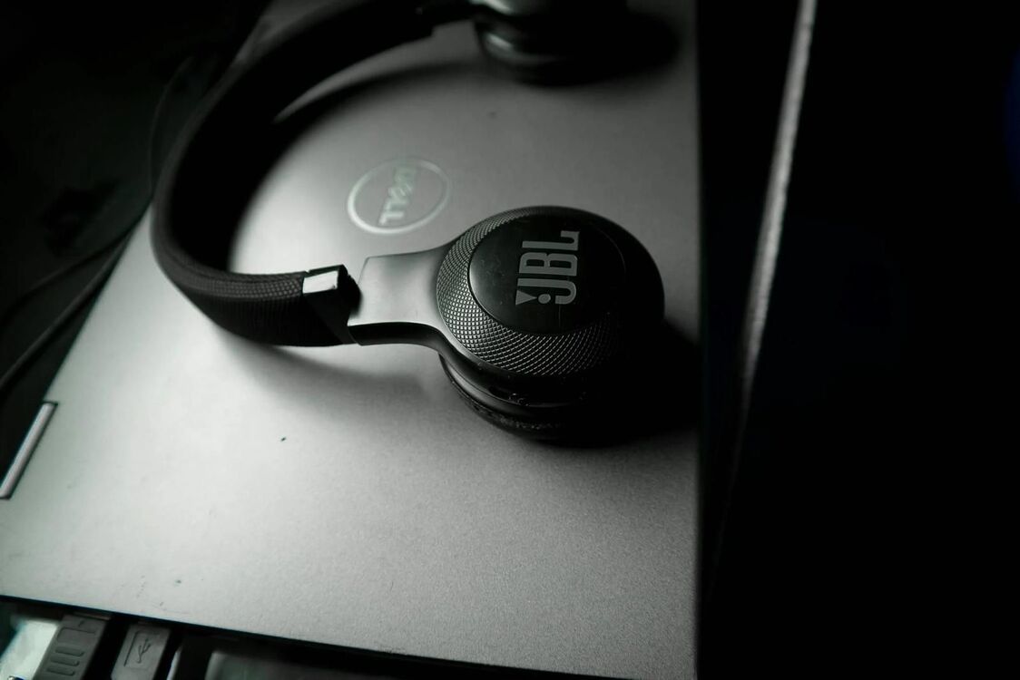 JBL Bluetooth Kulak Üstü Kulaklık