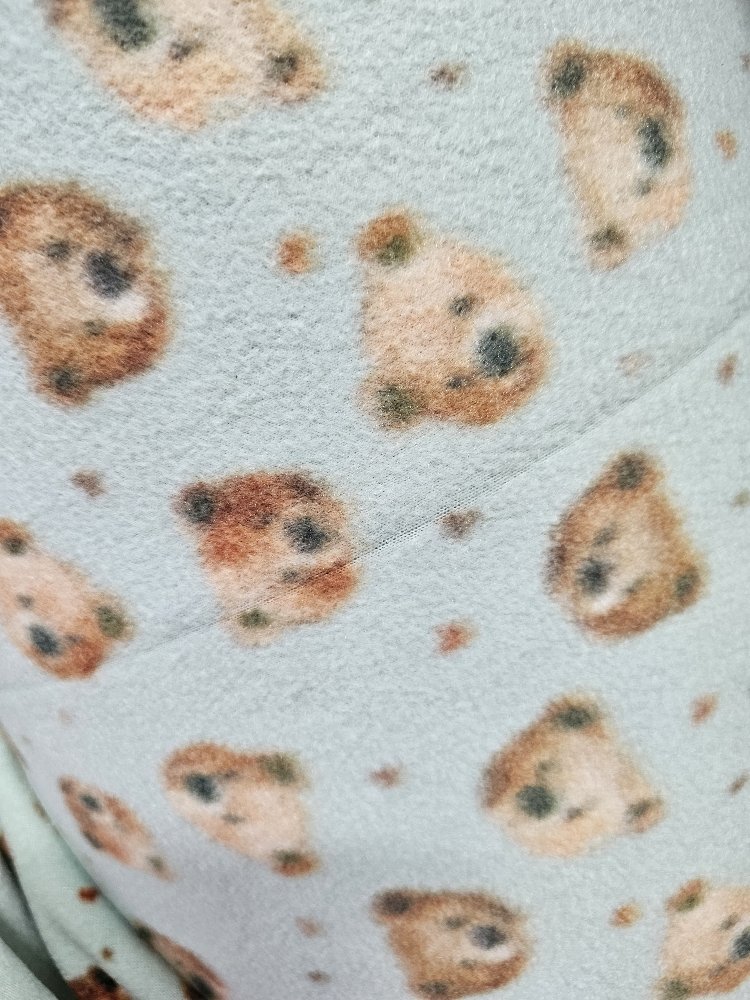 AYICIK DESEN YUMUŞACIK POLAR KUMAŞ