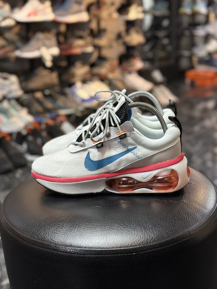 Nike Air