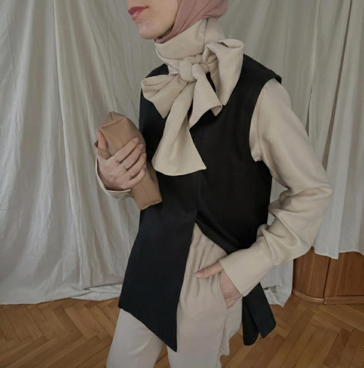 Warholl Siyah Süveter
