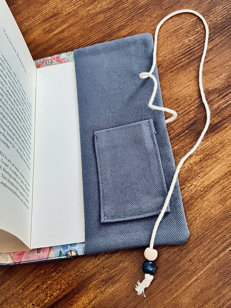 Kitap kılıfı