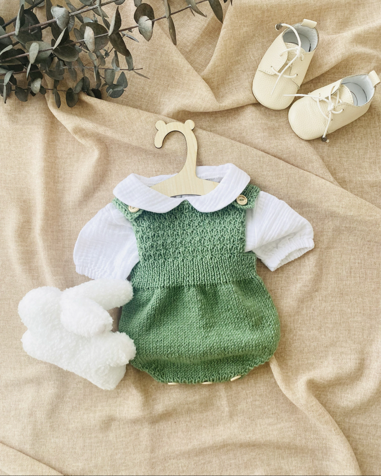 Cove Koleksiyonu Ada Yeşili El Örgüsü Bebek Takım – Hırka ve Tulum Set