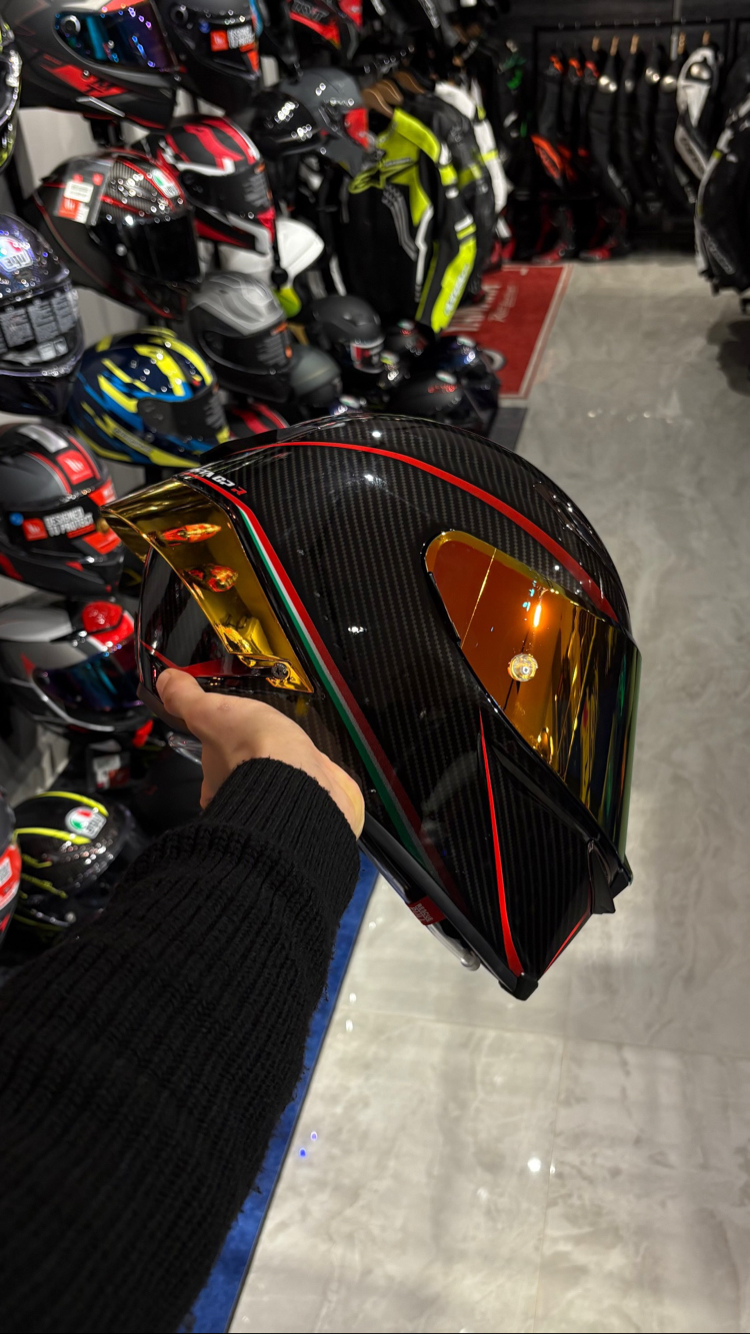 AGV PİSTA GP RR GRAN PREMİO CARBON GOLD