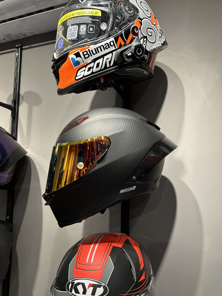 AGV PİSTA GP RR MAT KARBON