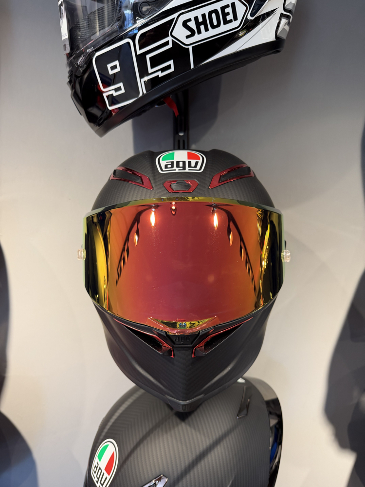 AGV PİSTA GP RR MAT KARBON RED