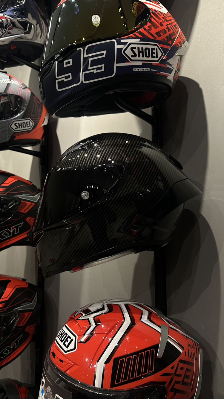 AGV PİSTA GP RR PARLAK KARBON
