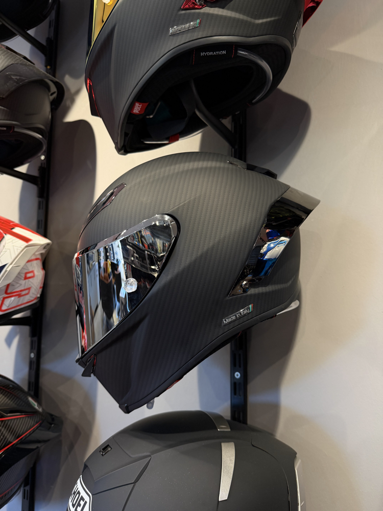 AGV PİSTA GP RR MAT KARBON SİLVER