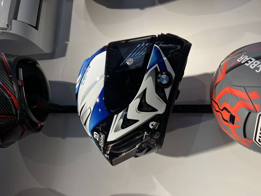 SHOEİ X14 BMW