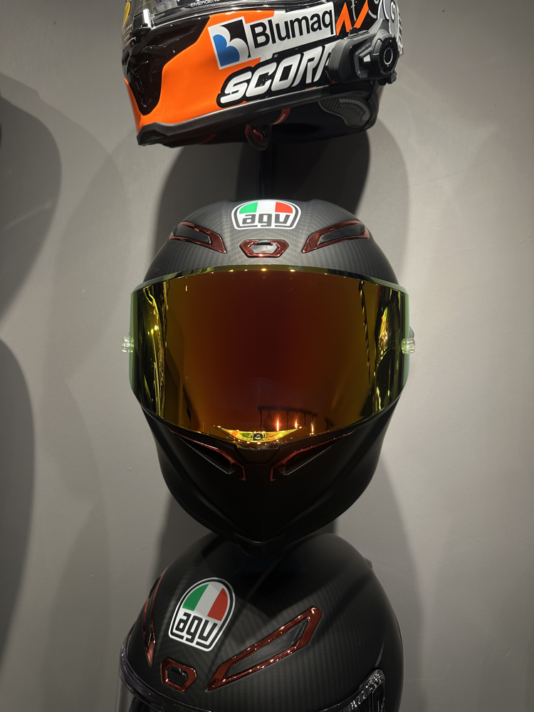 AGV PİSTA GP RR MAT KARBON GOLD