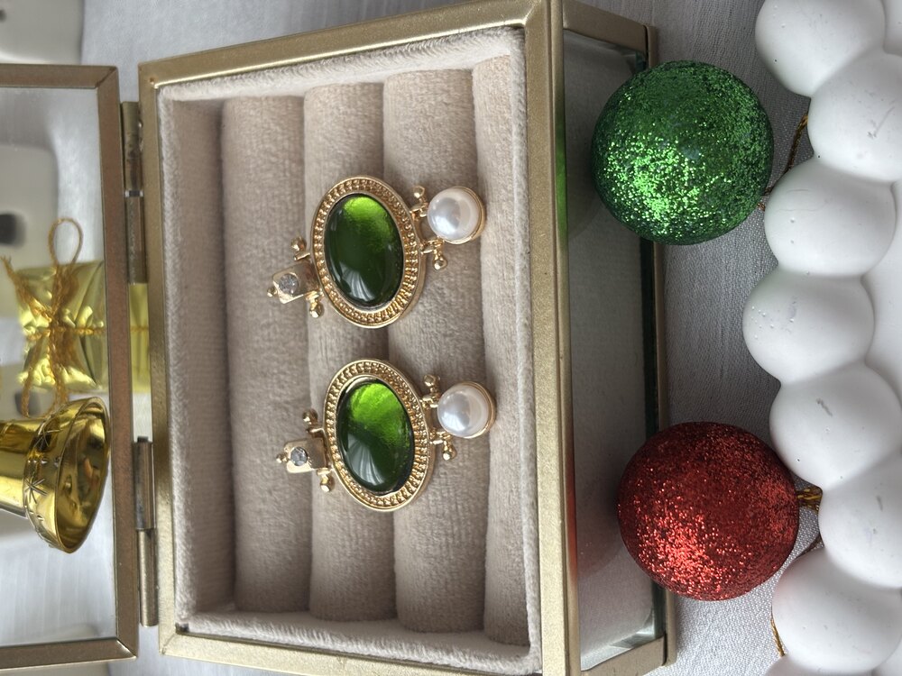 İncili Doğaltaşlı Gold Vintage Küpe