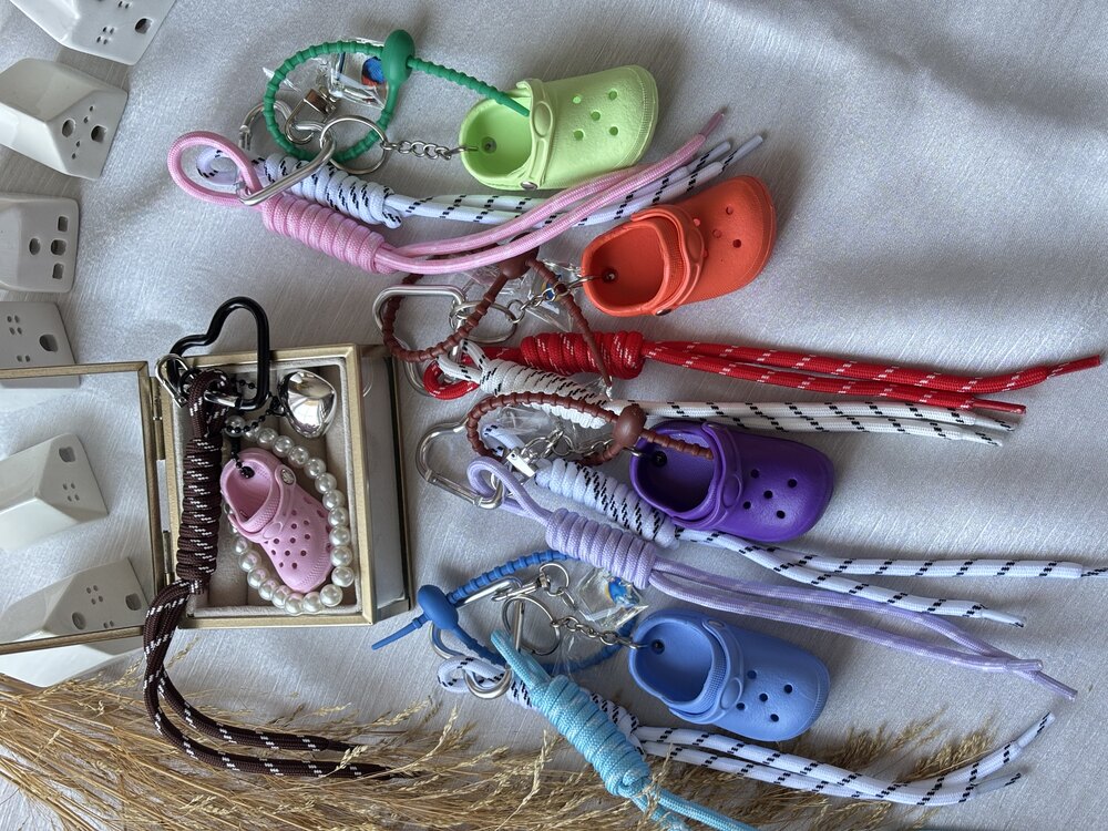Pembe Crocs İncili Çanta Charmı