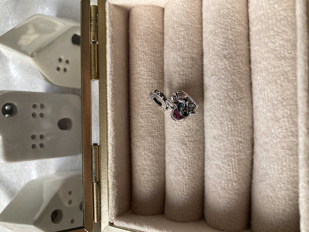 Sallantılı Kalp Pandora Charm Disney