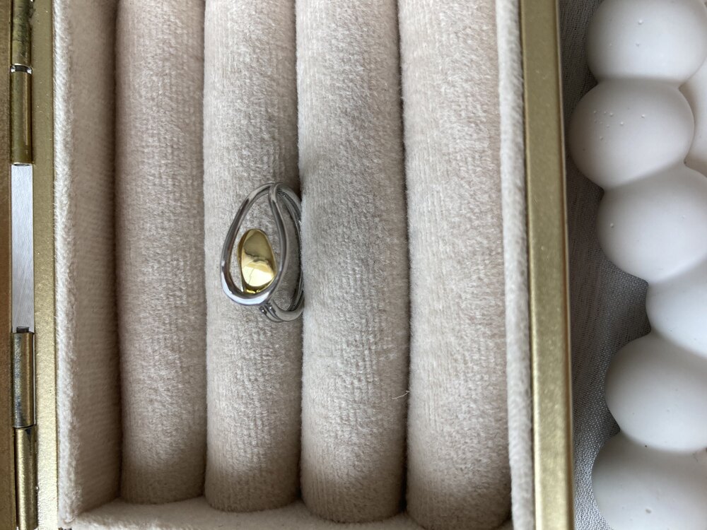 2 Renk Oval Geçmeli Yüzük