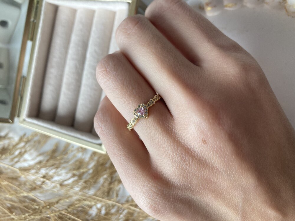 Pembe Mini Kalp Taş Yüzük