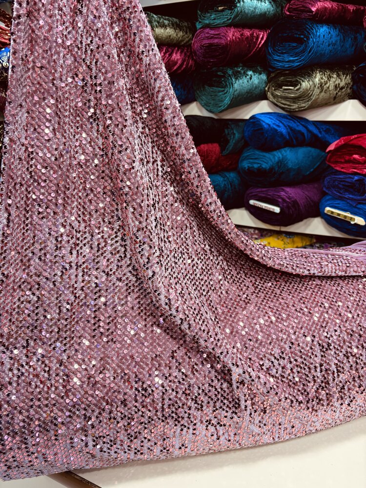 PUDRA PEMBE KADİFE PULLU