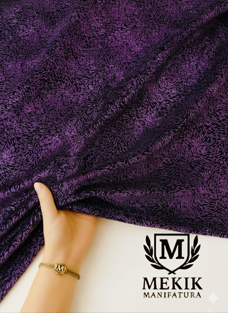VARAKLI KADİFE KUMAŞ