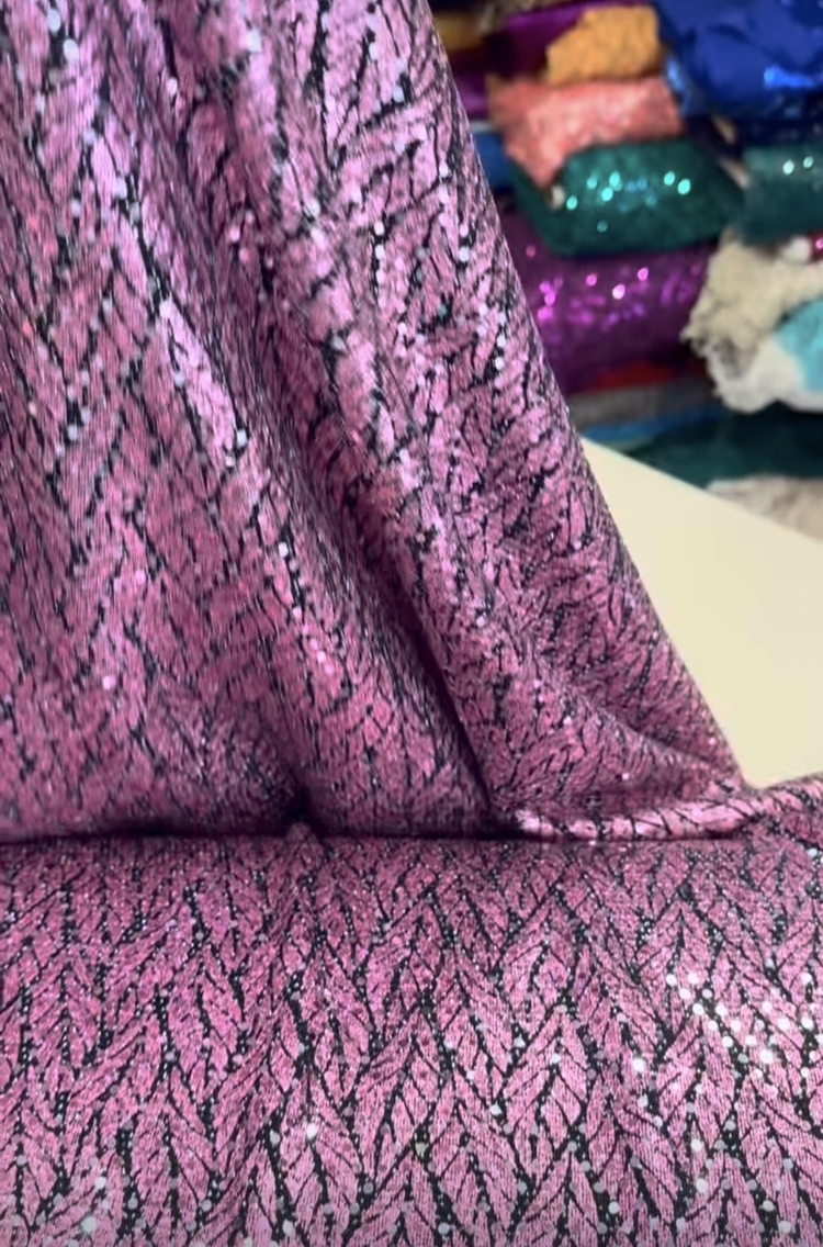 VARAKLI PULLI ŞALVARLIK KUMAŞ