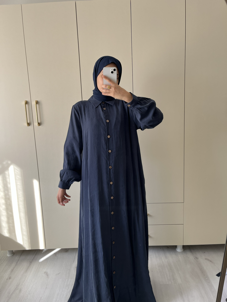Lacivert boydan düğmeli elbise
