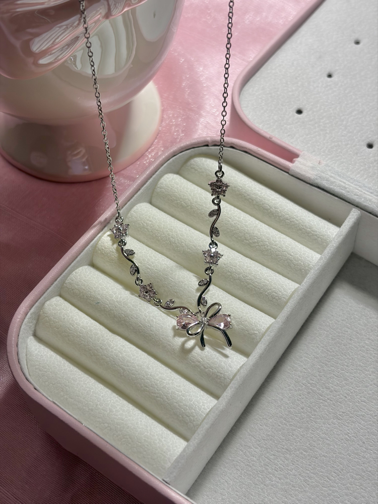 Blooming Ribbon Çelik Kolye | Gümüş Renk