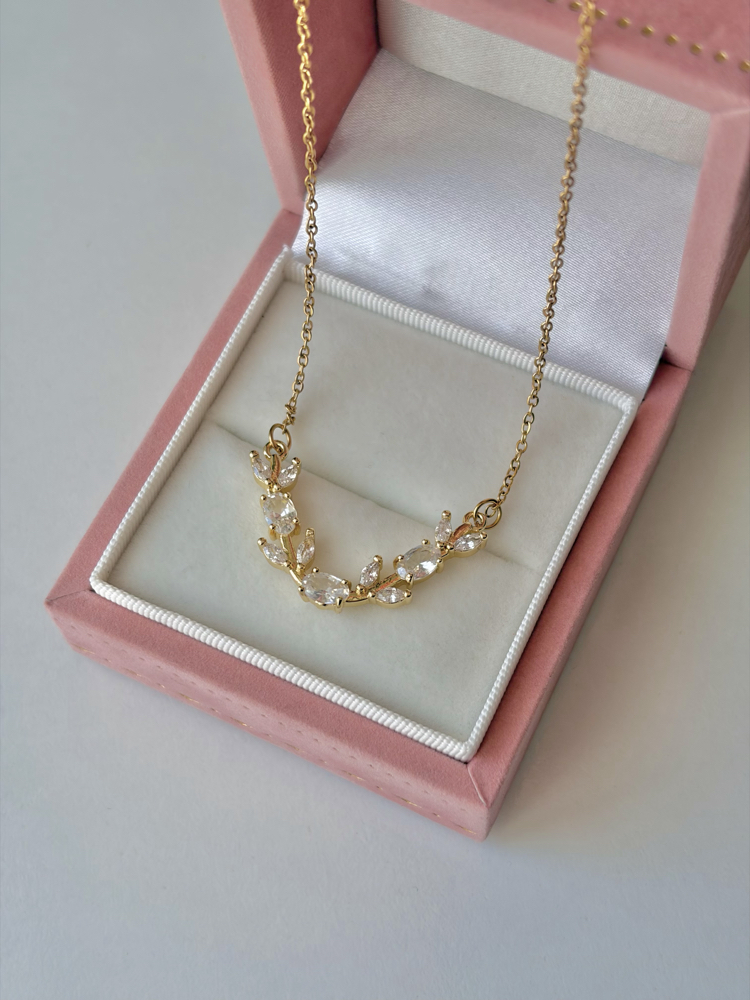 Crystal Tulip Çelik Kolye | Gold