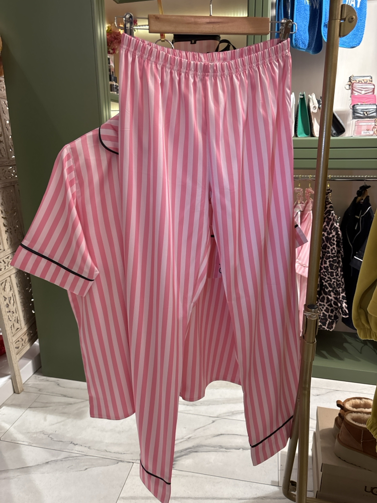 Victoria’s Secret pantolonlu pijama takımı 