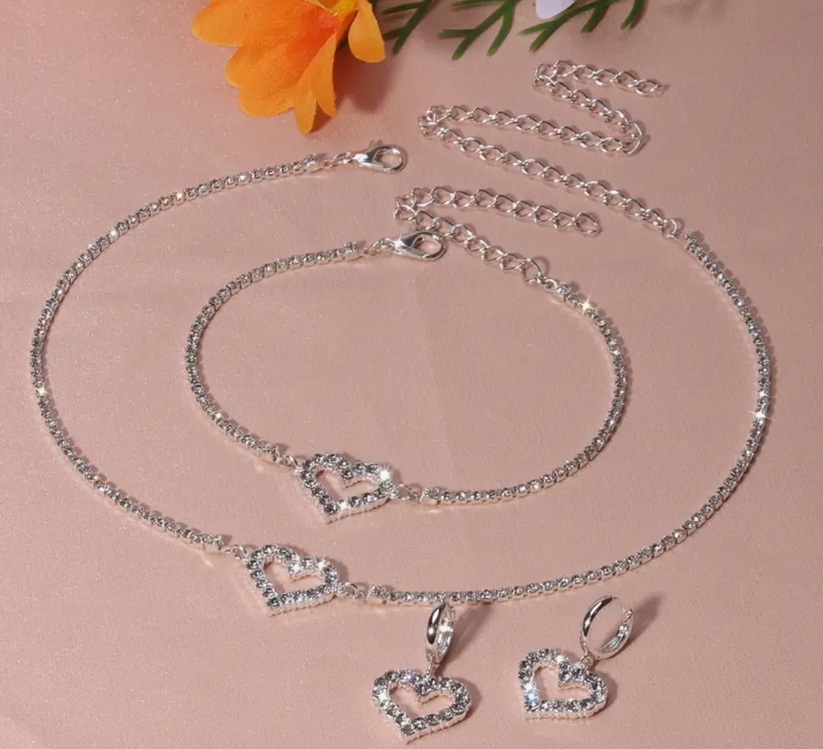 Kalp Motifli Parlak Rhinestones Takı Seti✨