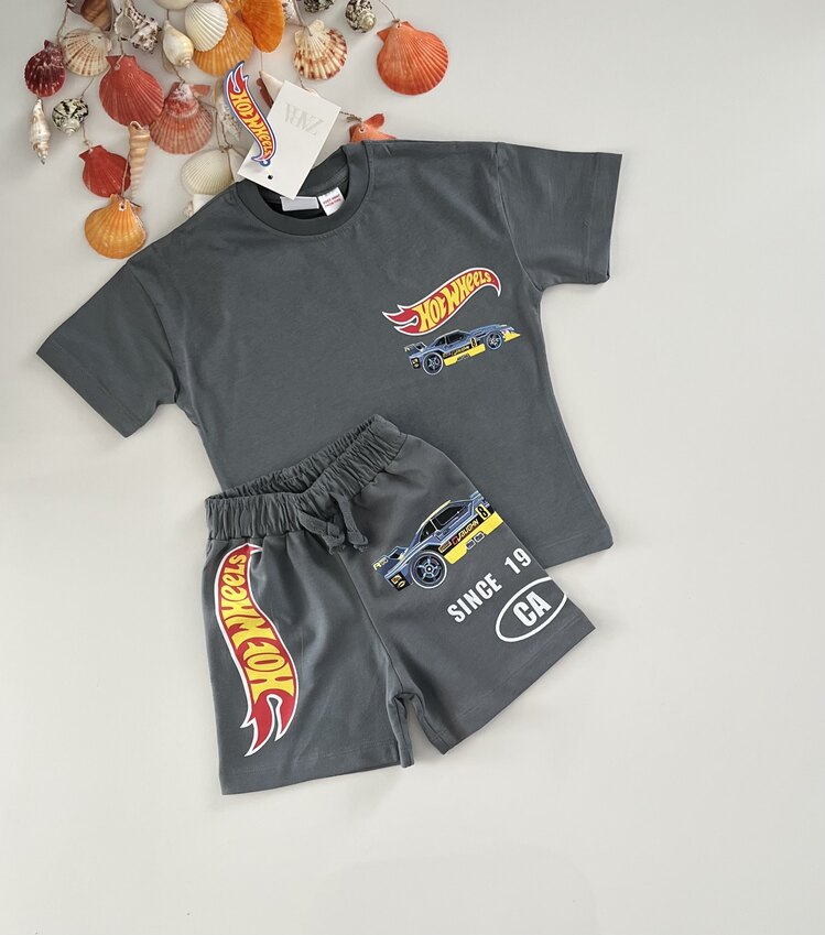 HOT WHEELS DESENLİ ŞORTLU TAKIM
