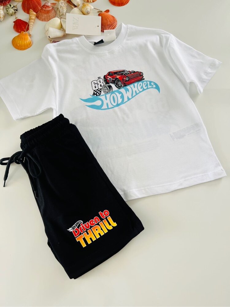 HOT WHEELS DESENLİ ŞORTLU TAKIM