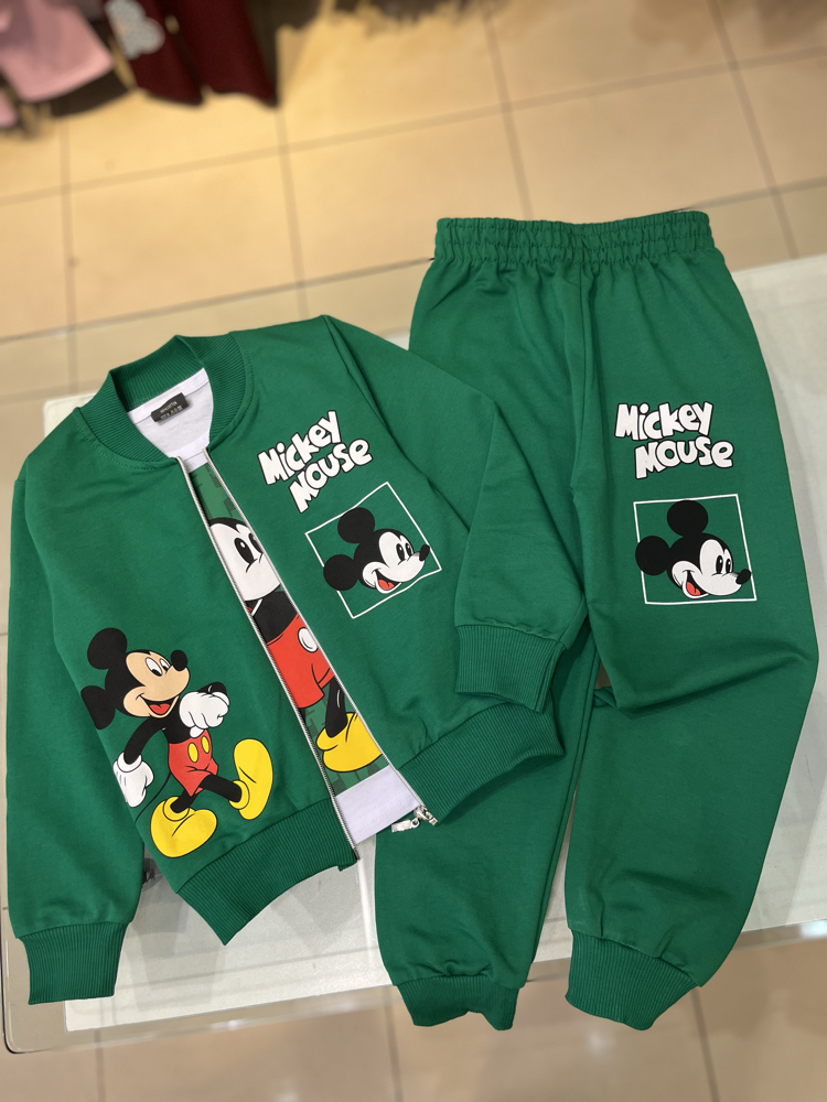 Mickey Hırkalı takım