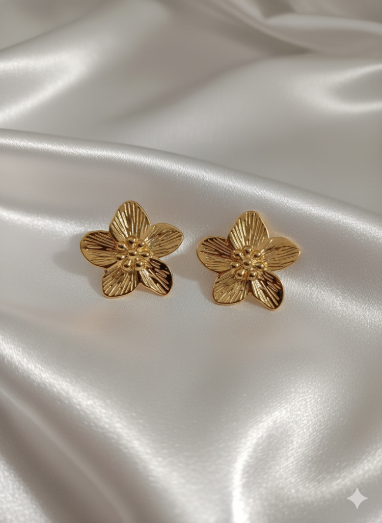Çelik Gold Çiçekli Küpe Y01