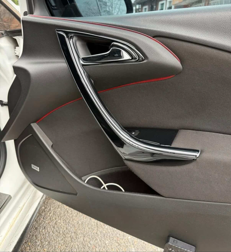Opel Astra J maun kaplama 30parça