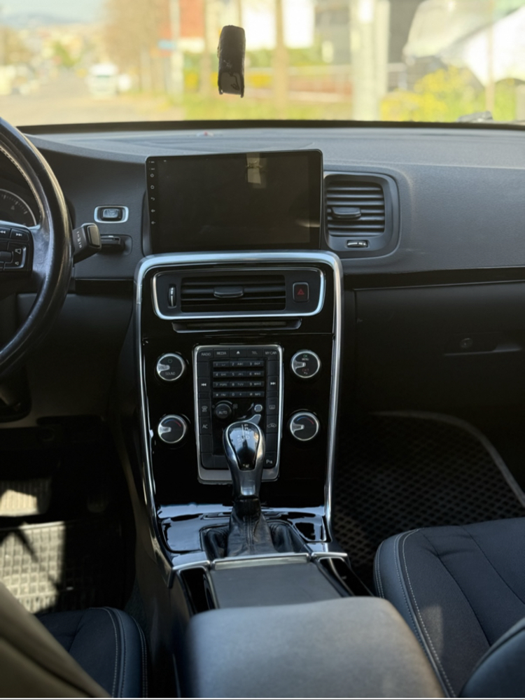 Volvo s60 Maun kaplama 