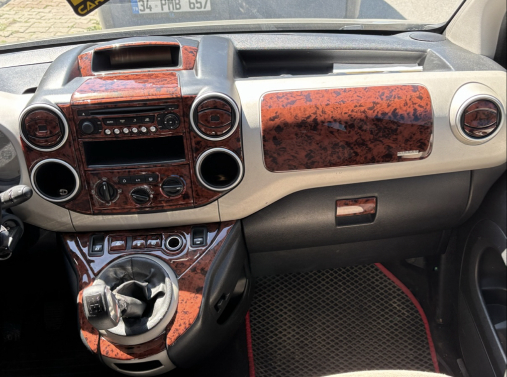 Peugeuot Partner - Berlingo Maun kaplama