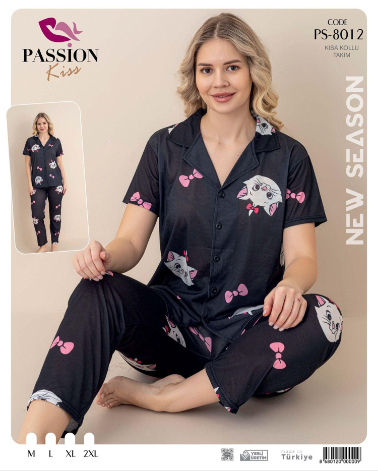 Kedili siyah pijama takımı 