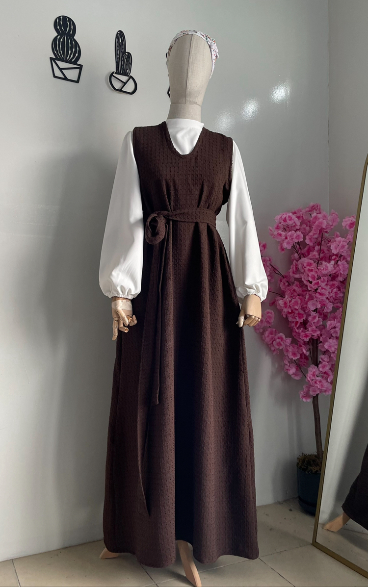 Acı kahve jile modeli ve gömlek takım
