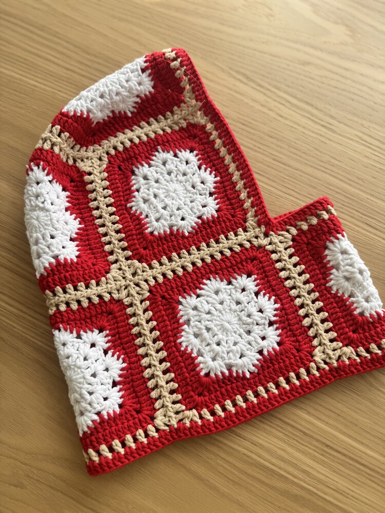 Kar Tanesi Balaclava