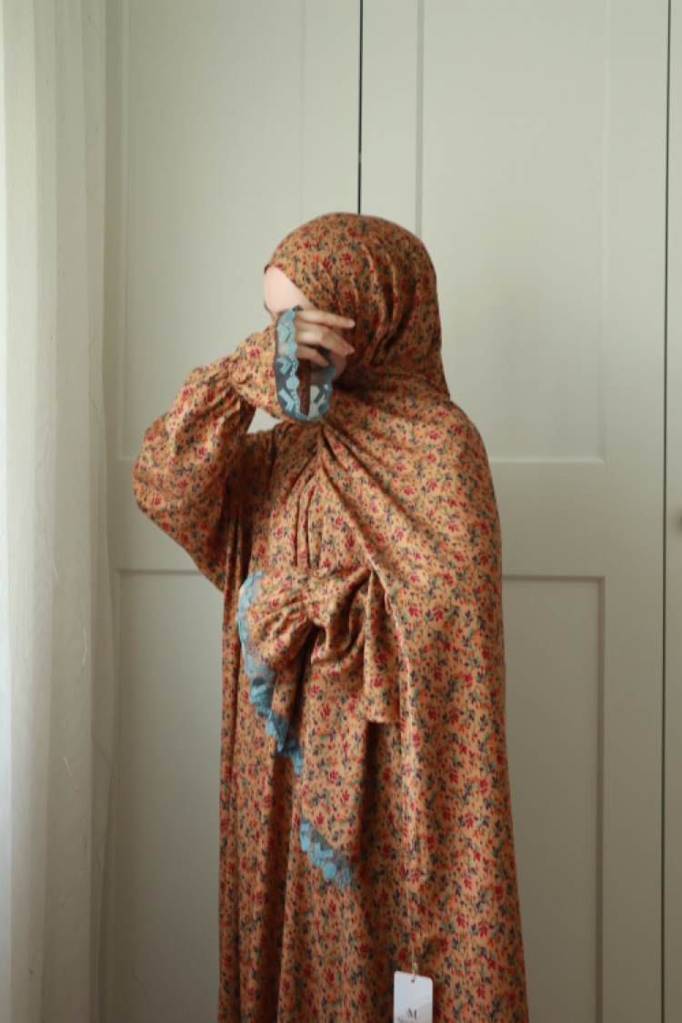 Namaz Elbisesi
