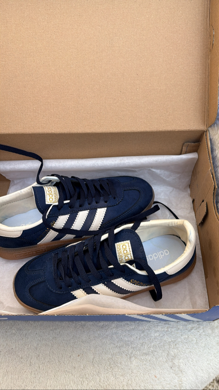 LACİ SPEZIAL