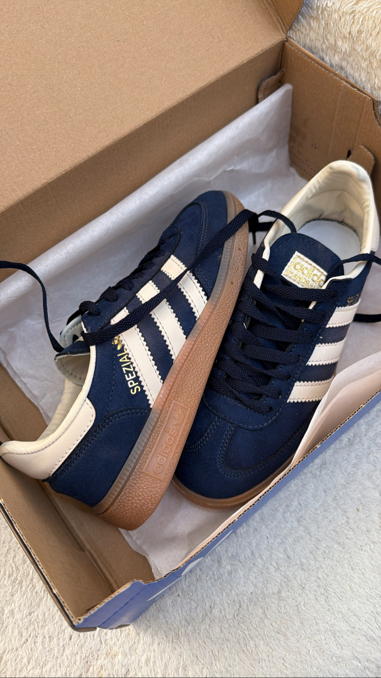 LACİ SPEZIAL