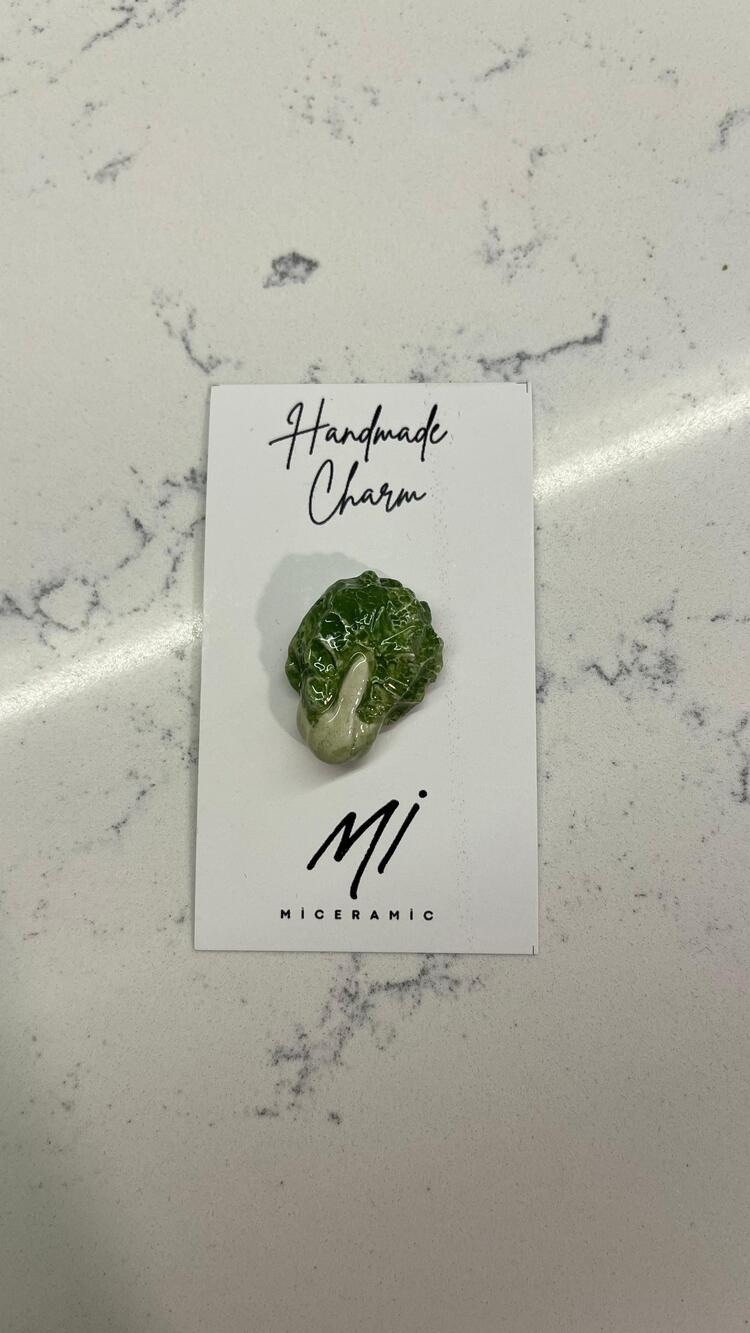 LAHANA CHARM
