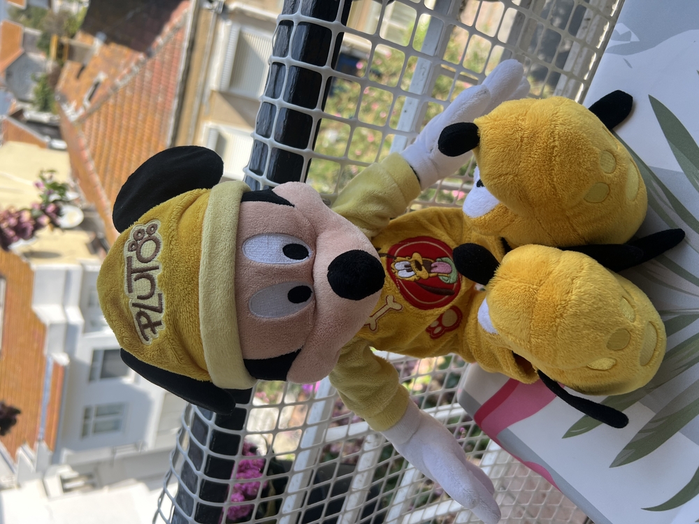 Pluto Pijamalı Mickey Mouse Peluş