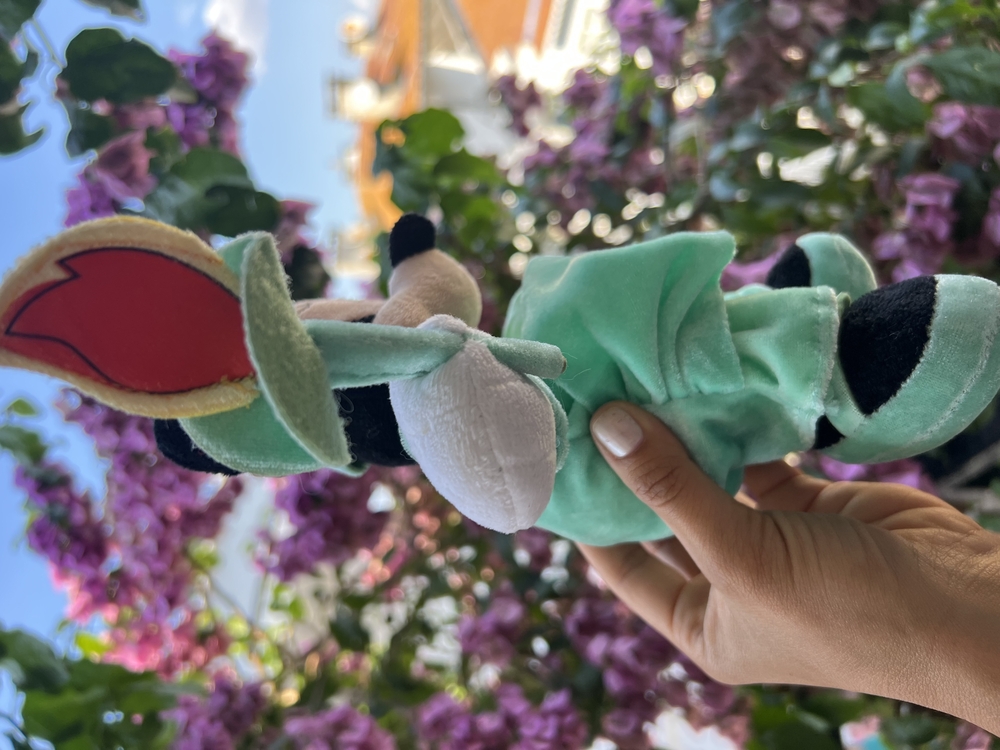 Minnie Mouse Özgürlük Heykeli Peluş