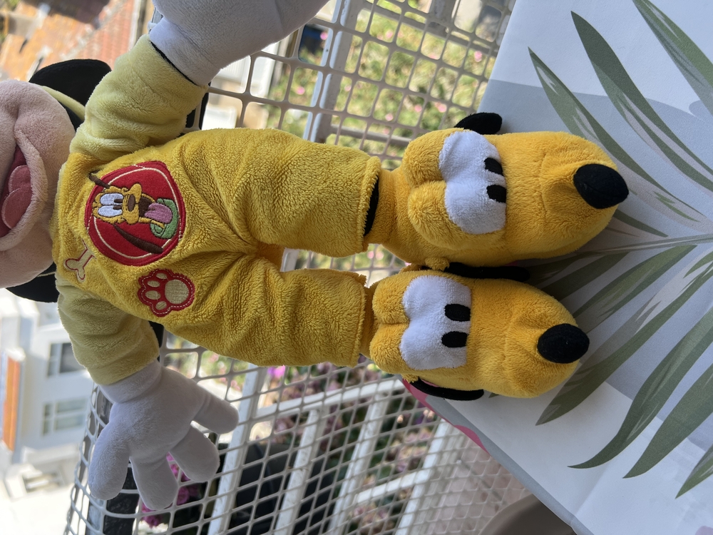 Pluto Pijamalı Mickey Mouse Peluş