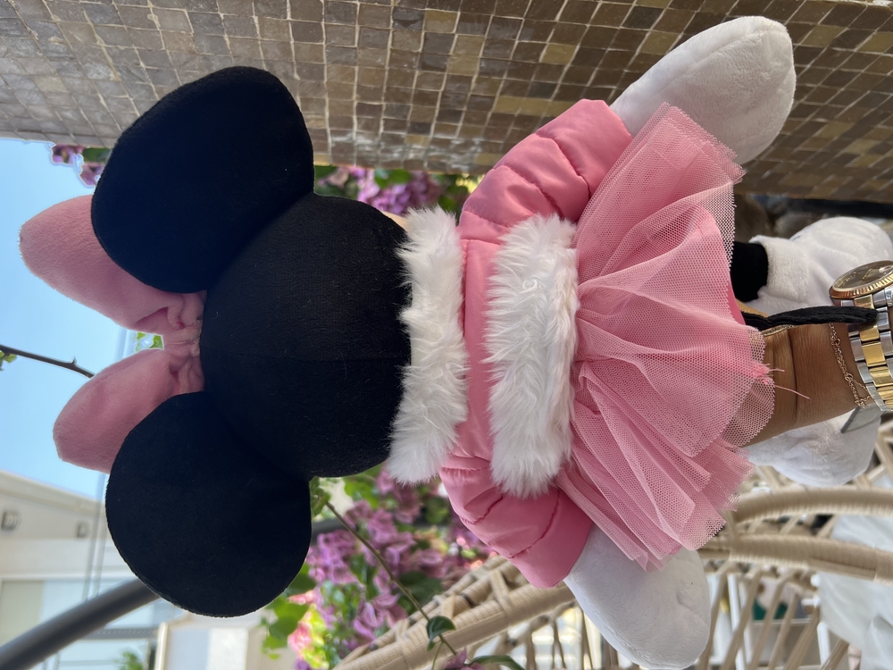 Ice Skating Minnie Mouse Peluş