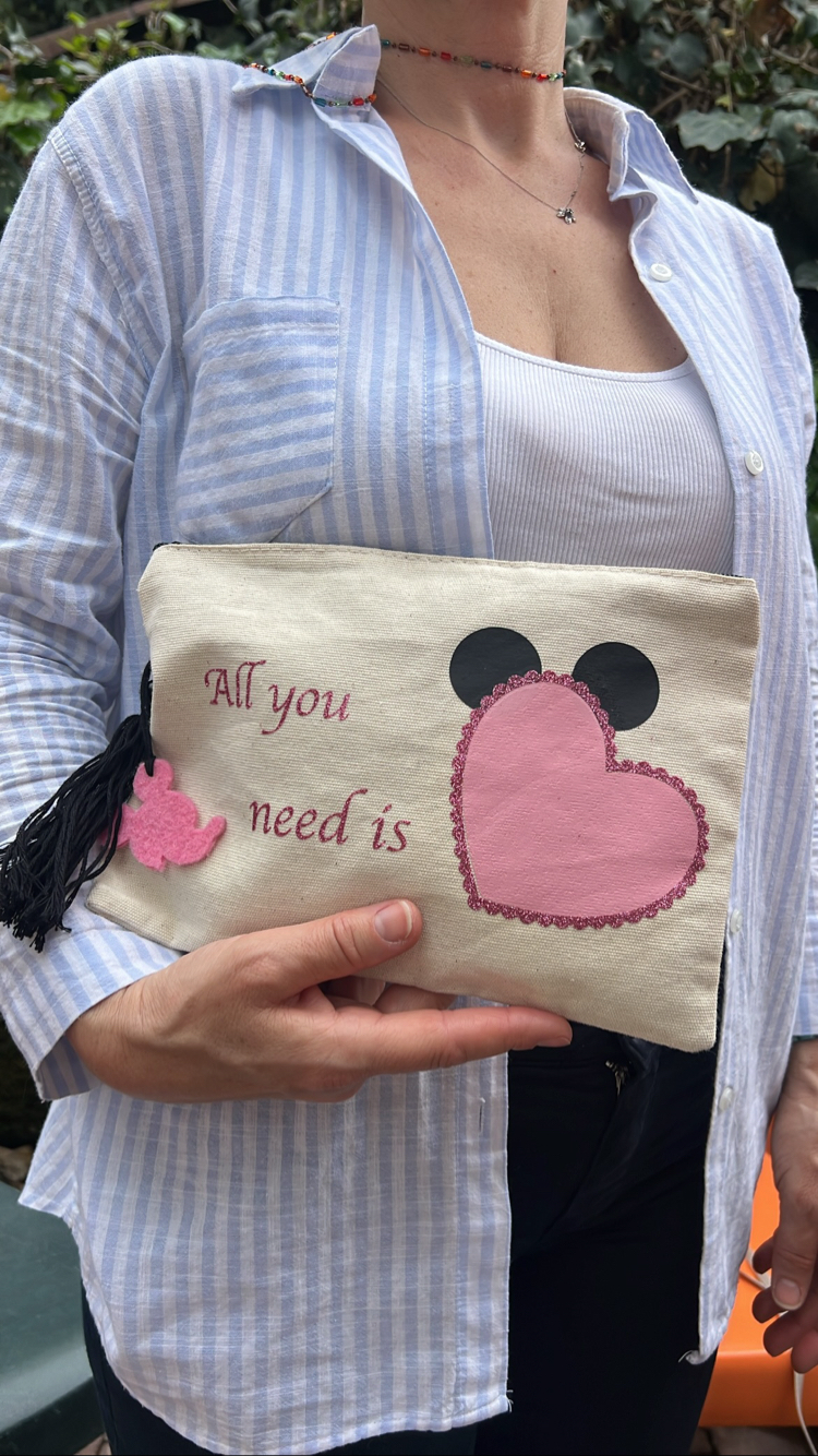 All You Need is Love Mickey Organizer Çanta