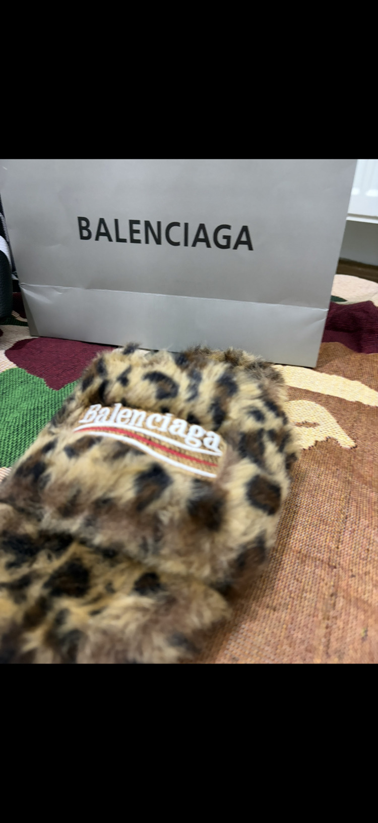 BALENCİAGA FUR SLİDES LEOPARED