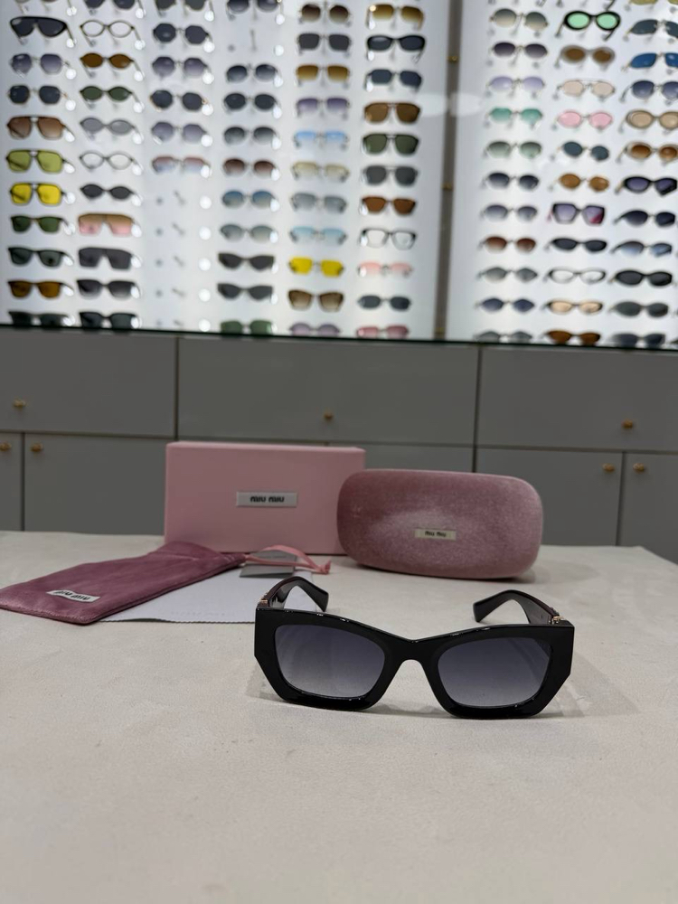 Miu Miu Glimpse SMU09WS İthal Güneş Gözlüğü
